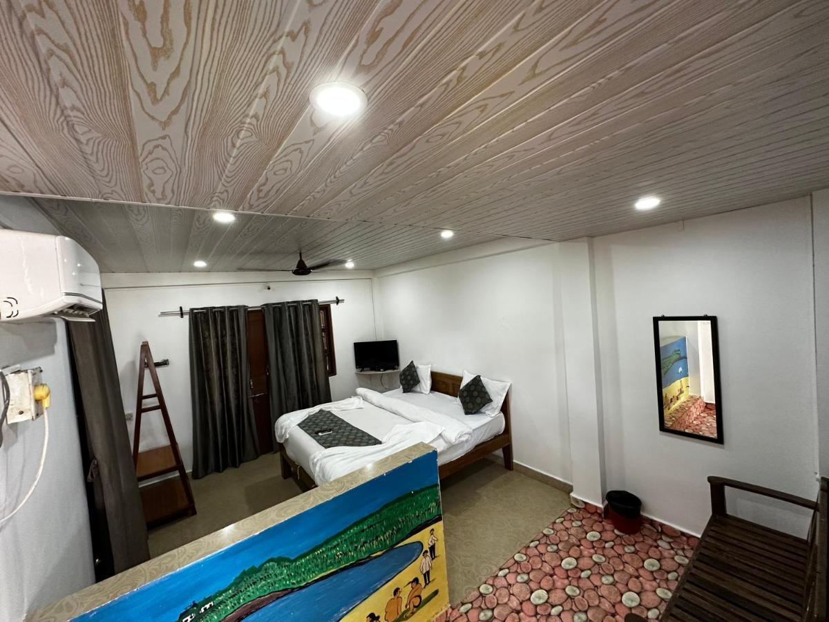 Ocean Way Guest house Baga
